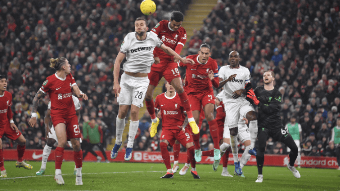 德甲前瞻：拜仁慕尼黑VS奥格斯堡 周六013焦点战 主场争冠王者VS客场保级弱旅的碾压对决